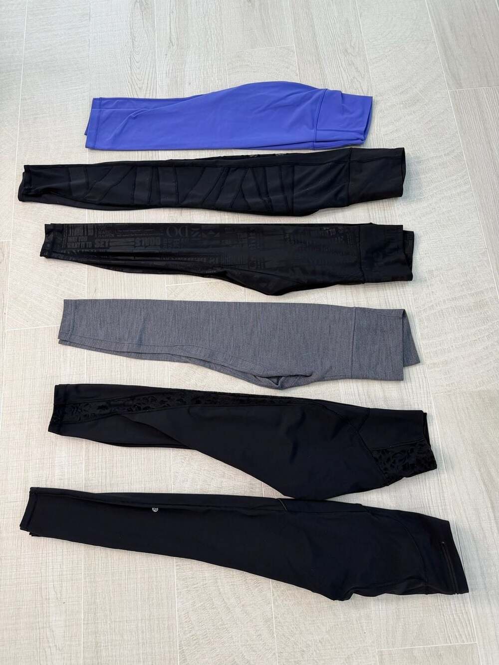 Lululemon Athletica Women's High-Rise Yoga Leggings Bundle (6 Pairs) SZ 6